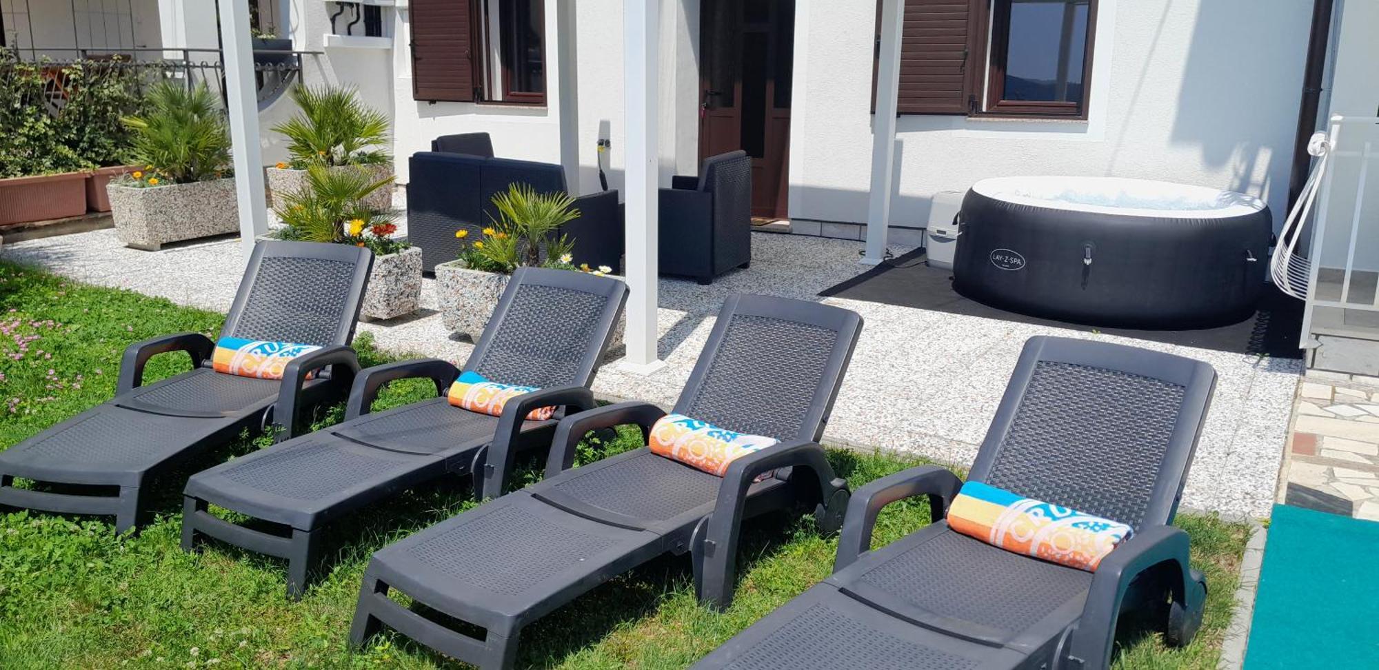 Apartments Milok เซโชเล ภายนอก รูปภาพ